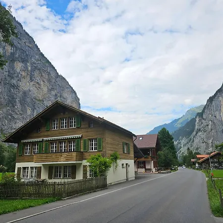 Chalet Baerli Lauterbrunnen Buitenkant foto