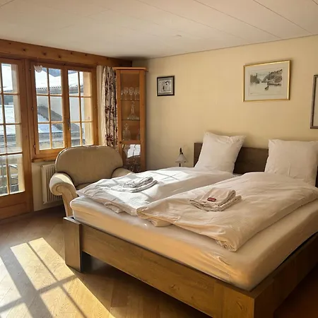 Chalet Baerli Lauterbrunnen Buitenkant foto