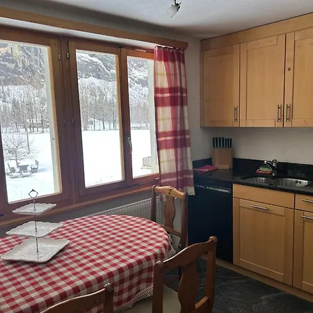 Chalet Baerli Lauterbrunnen Buitenkant foto